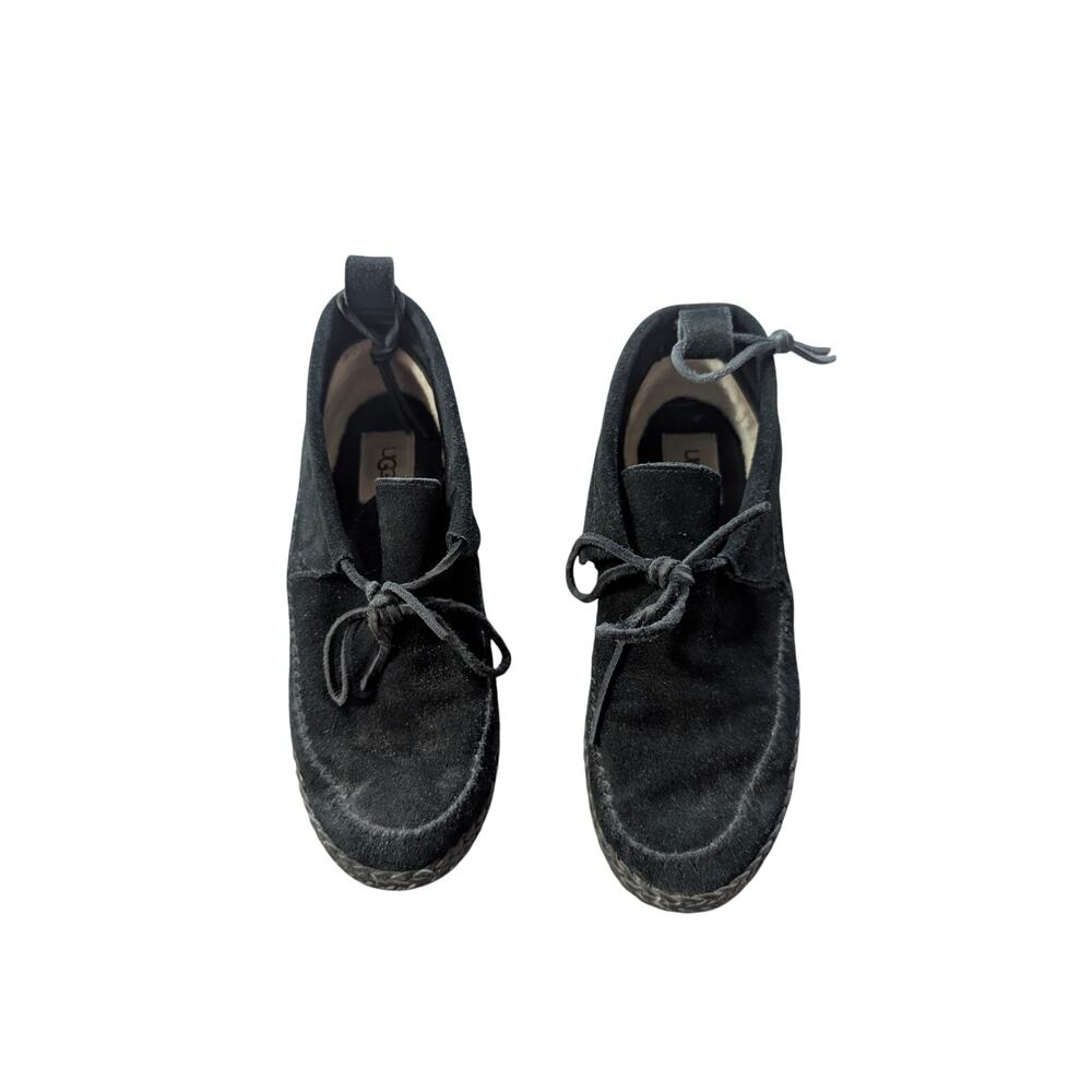 UGG Neumel Black Suede Chukka Boots Size 8 Good Condition